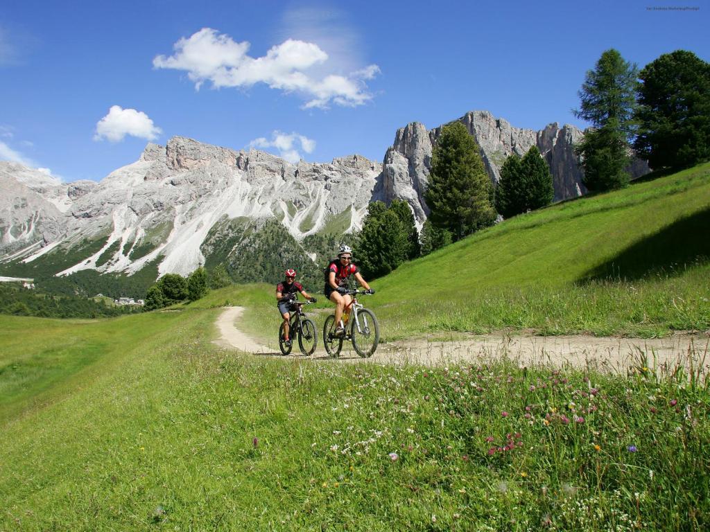 Vitalhotel Dosses Santa Cristina Val Gardena Eksteriør bilde